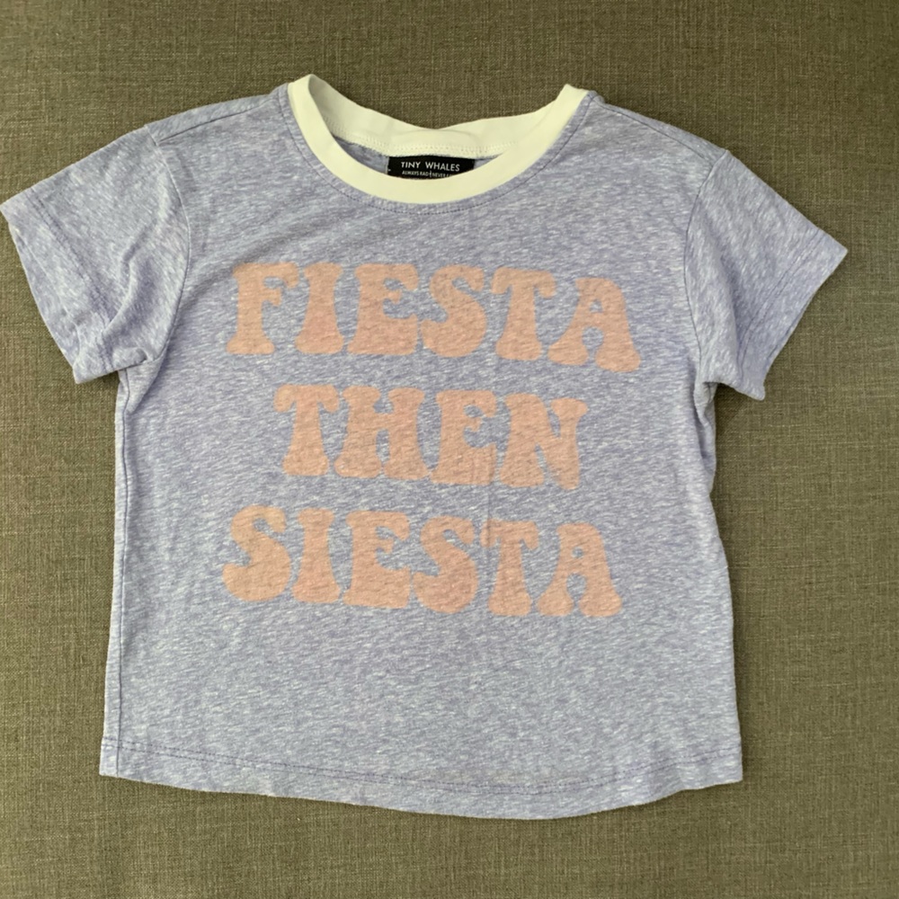 Girls Tee- Tiny Whales/ 5/ purple, pink/ guc